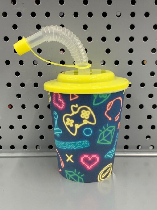 3D CUP W STRAW & LID. GAMER