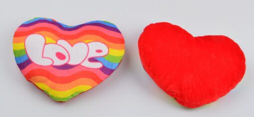 PLUSH. VELVET. HEART RAINBOW LOVE M