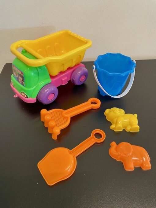 BEACHTRUCK W BUCKET AND ACCESSOIRES NETBAG